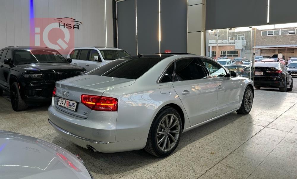 اودي A8